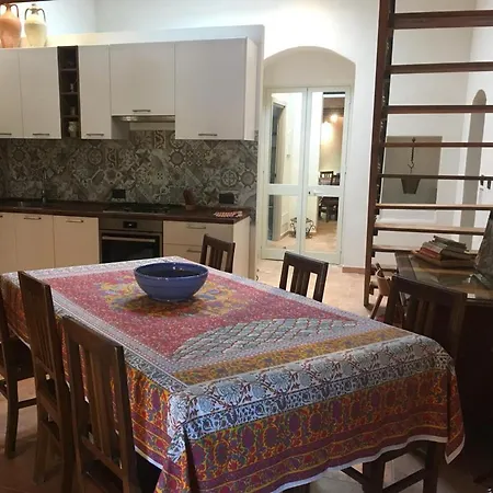 La Casa Del Carrubo Con Piscina Condivisa In Campagna Vicino Al Mare - Canestanco 18 Holiday home